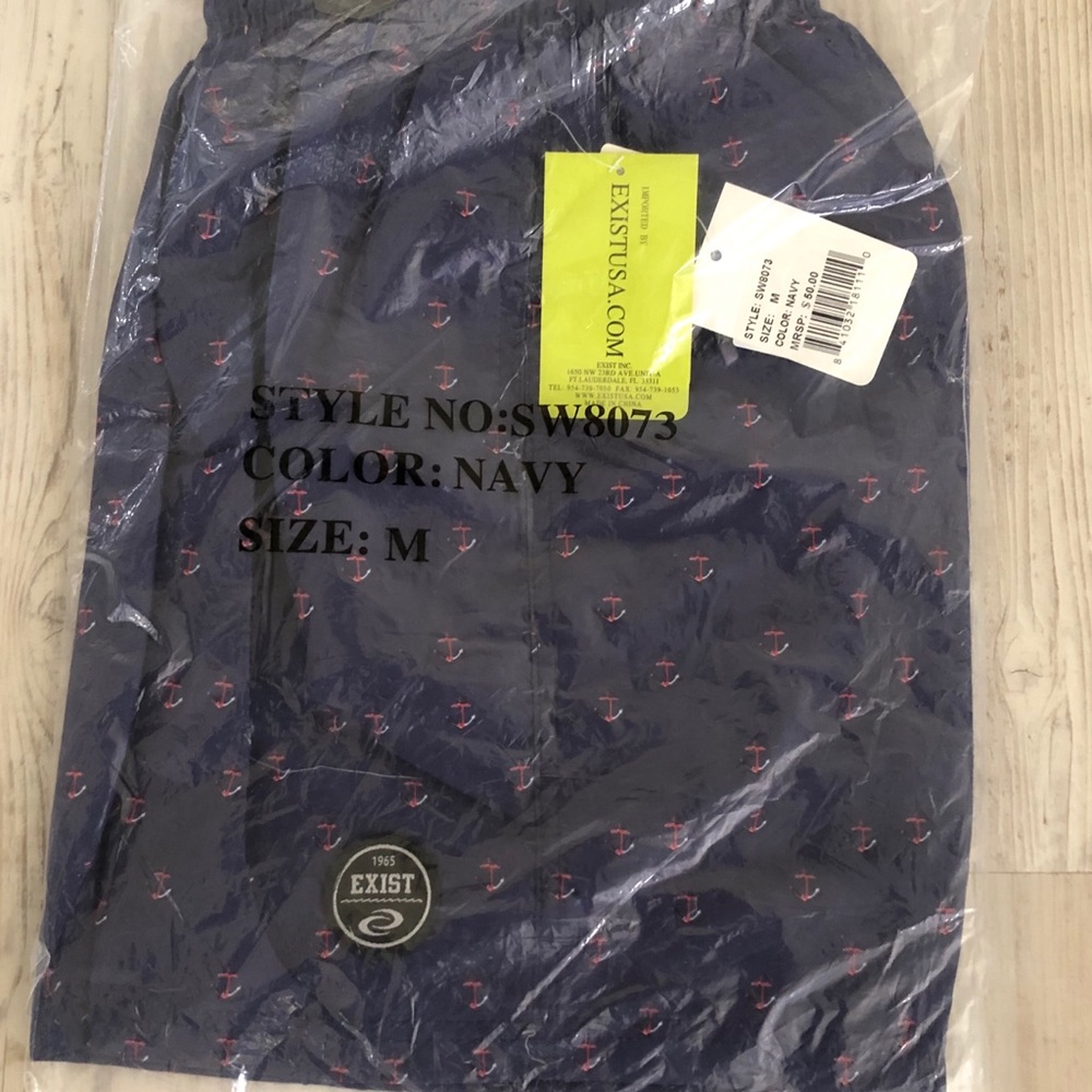 BNWT men’s swim navy Anchor trunks shorts